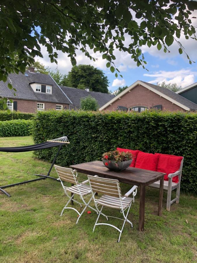 Gastenverblijf Op De Prins Hendrik Hoeve In Buren Buren  Extérieur photo
